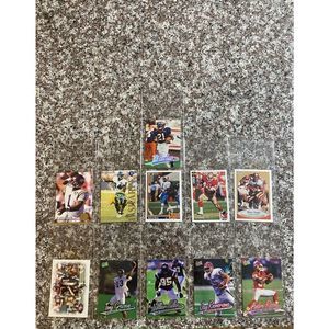 11 Piece Football Card Lot